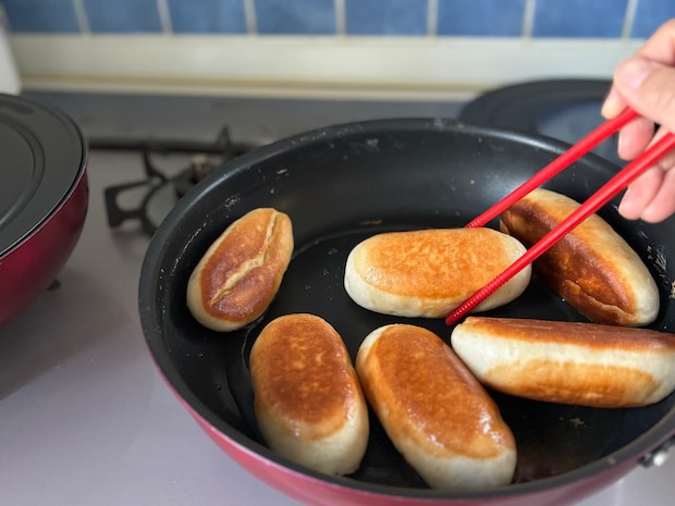 フライパン 簡単レシピ パン作り 揚げパン ワンパンレシピ