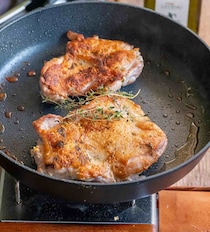 軽くて焦げつかない！フライパン難民に推したい「実力派フライパン」が万能すぎる