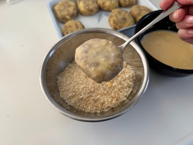 そのままパン粉へ