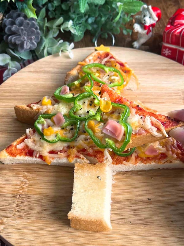 クリスマスツリーのピザトースト