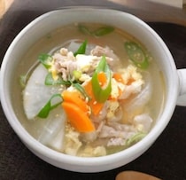 寒い日にすぐ作れる！管理栄養士maicookさんの「あったかスープ」4選