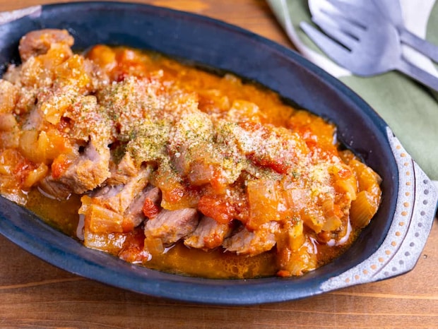 豚肩ロースのトマト煮込み