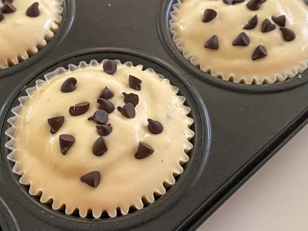 チョコバナナの米粉カップシフォンケーキ