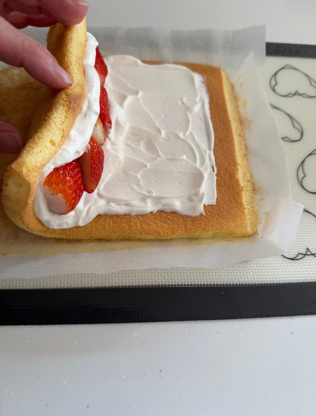 卵ひとつ分で作るロールケーキ