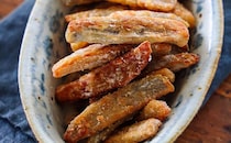 シャキほく！手軽に作れる「れんこんの揚げ焼き」にやみつき♪