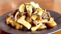 抱えて食べたい！にんにく香る「しめじ」レシピ