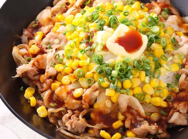 旨味がしみ込んで絶品!「豚肉×焼肉のたれ」のご飯もの