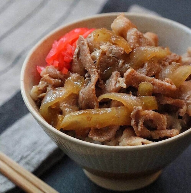 「豚こま」を使って節約＆時短！食べ応え◎のどんぶりレシピ