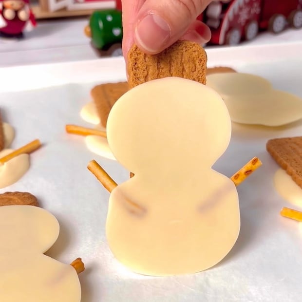 スノーマンチョコ