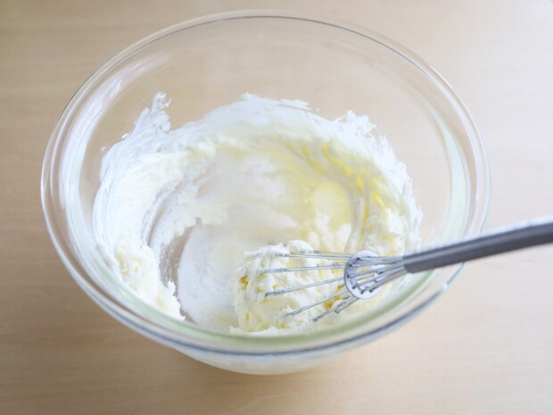 「ココアパウダーのクリスマスケーキ」レシピ01