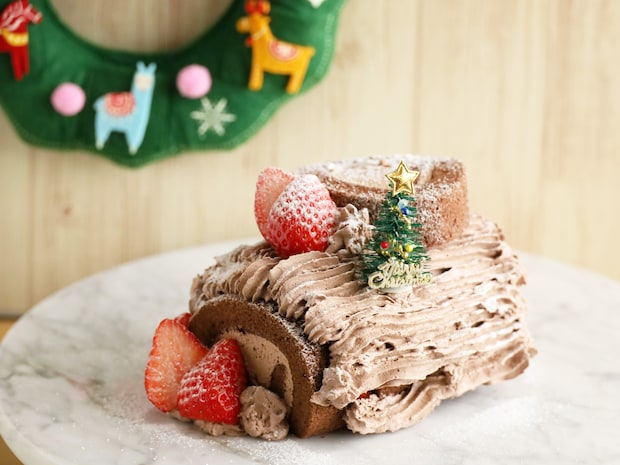 切れてるロールケーキでOK！10分で作れる簡単「ブッシュ・ド・ノエル」