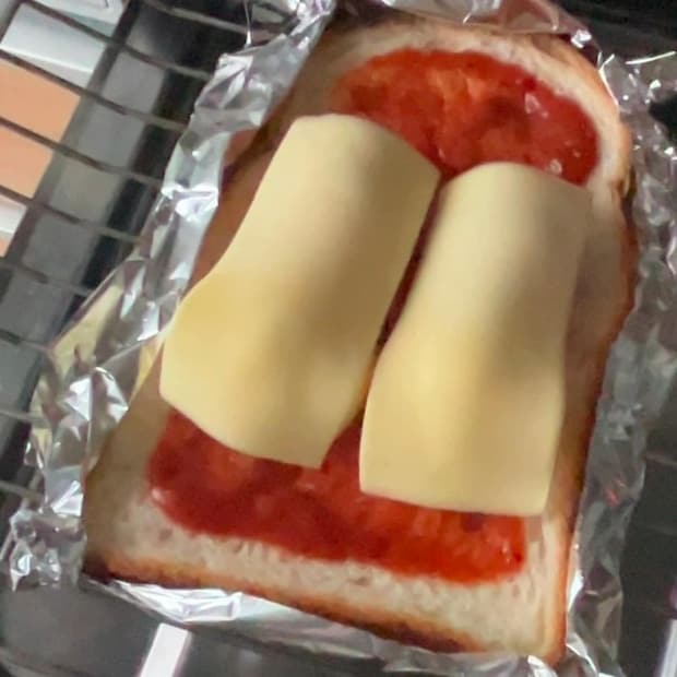 なかよし雪だるまトースト