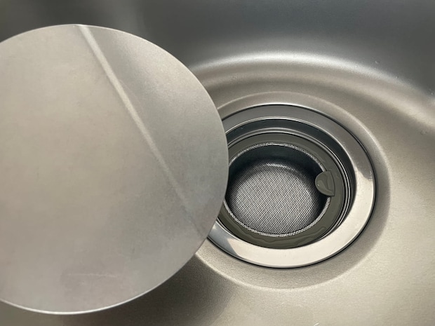 梅雨時こそ実践したい!キッチンの排水口ストレスを解消するアイデア3つ