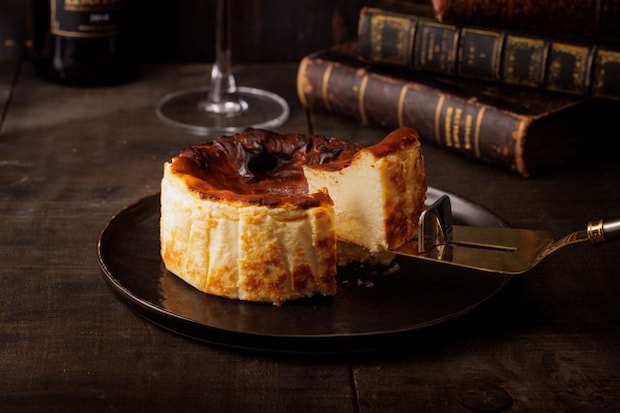 今年の締めくくりは“受賞スイーツ”で。家族で楽しむベストお取り寄せ大賞3選