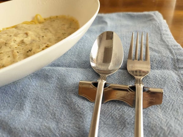 ダイソー カトラリーレスト 使用例