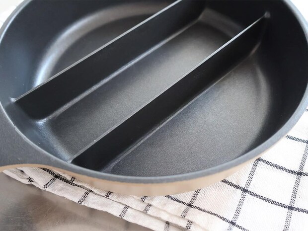 3品同時に調理 センターエッグトリプルパンmini