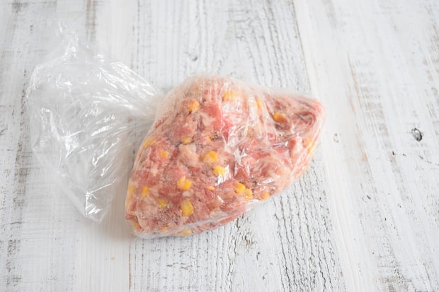 豚こまコーンのエッグボール