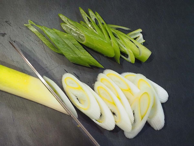 鶏むね肉とキャベツのみそマヨ炒め