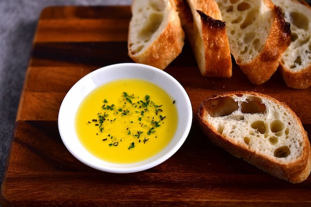 ハーブソルトを使ったパンのお供