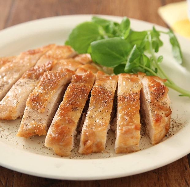 この組み合わせ、ハマる！「レモンバターチキン」がクセになるおいしさ♪