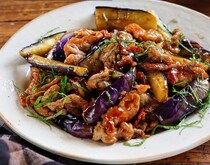 とろ旨！ご飯のおかわりが止まらない「豚こま肉×なす」のおかず