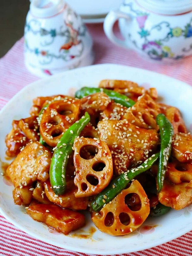 「れんこんと鶏むね肉のオイスター炒め」