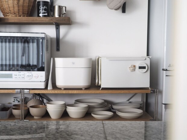 コンパクトに置ける ブレッドケース 収納ケース 幅34cm スタッキング 可能/パンケース 引き出し 食パンケース キッチン収納 キッチン 調味料ラック/Ordre