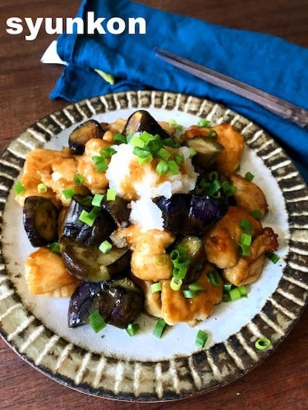 山本ゆりさんの「鶏むね肉となすのおろしだれ」レシピ