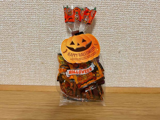 カルディのハロウィンお菓子がコスパ抜群!ラッピング済みで便利な「スイーツパック」