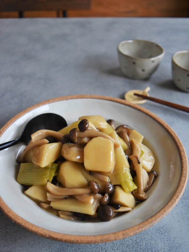 松本ゆうみ(ゆーママ)さんの「さといもと長ねぎのとろみ炒め」レシピ 完成写真