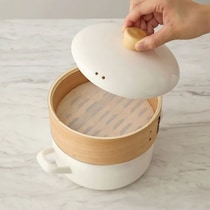 大掃除のあとはきれいをキープ！換気扇が汚れにくいキッチンアイテム5選