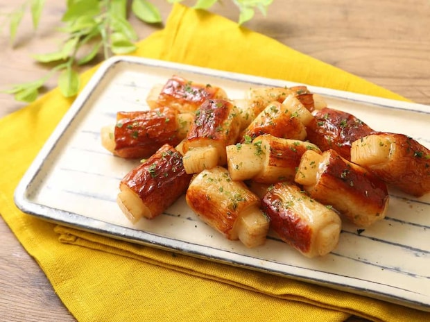 「餅ちくわのバタぽん炒め」レシピ