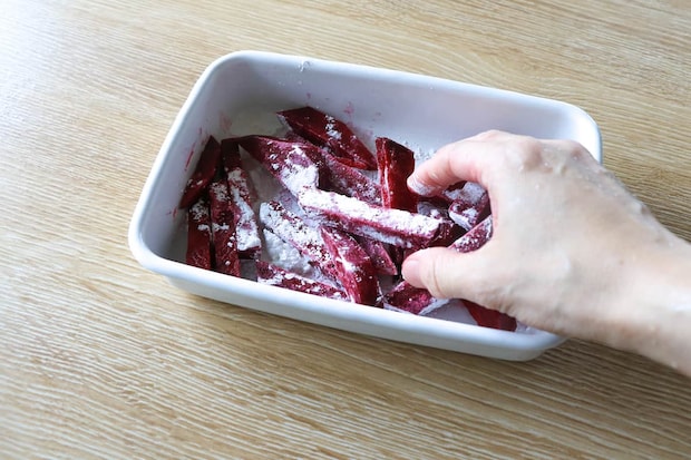 フライドビーツ クリームチーズ添え