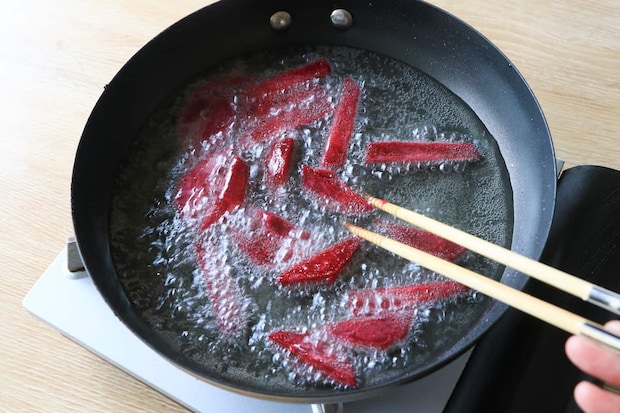 フライドビーツ クリームチーズ添え