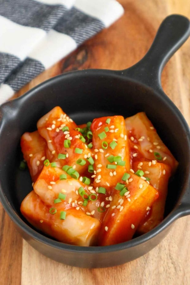 切り餅で簡単トッポギ風♪「ヤンニョムお餅」がピリ辛でおいしい