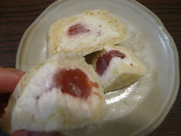 白いくりーむパン5