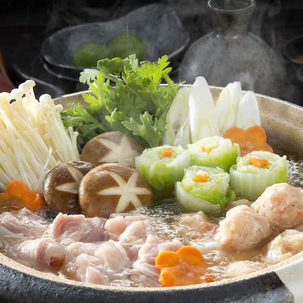 【お取り寄せ】寒い夜はこれで決まり!自宅で味わう「絶品鍋セット」おすすめ2選