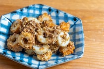 「むっちゃうまい！」3分で作れるのに絶品な「ちくわの甘辛ごま和え」