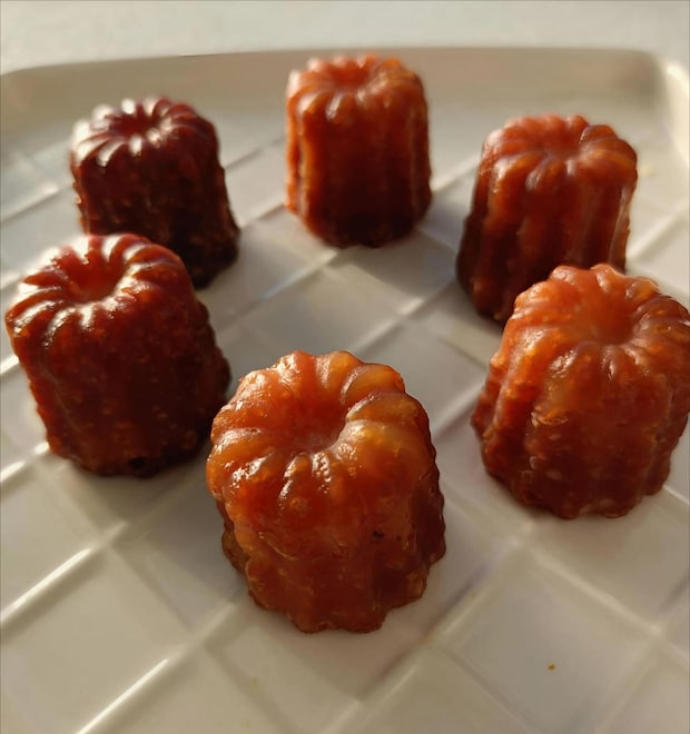 1個あたり約70円!カルディ「ミニカヌレ」がもちもちでおいしい♪