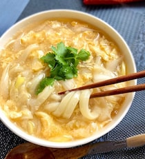 めんつゆで味付け簡単！寒い日にぽかぽか温まる「うどん」レシピ