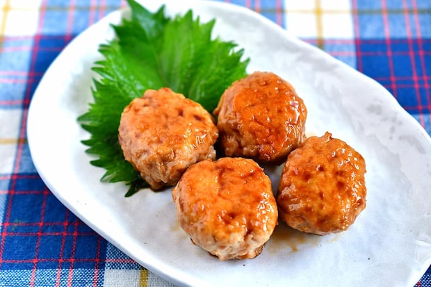 鶏つくねを使った照り焼き