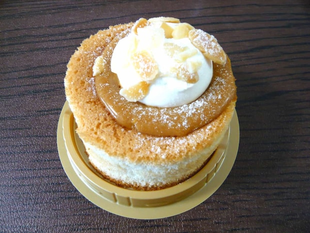 これはご褒美…！セブン新作「キャラメルホイップシフォンケーキ」が想像以上にリッチ