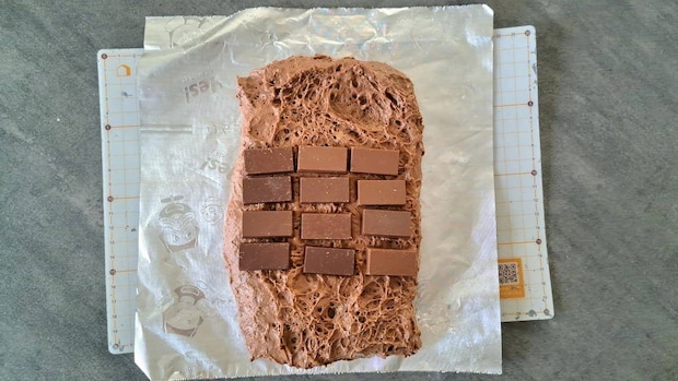 チョコちぎりチョコ並べる