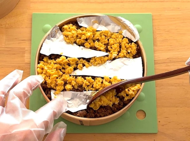 鬼柄そぼろ弁当