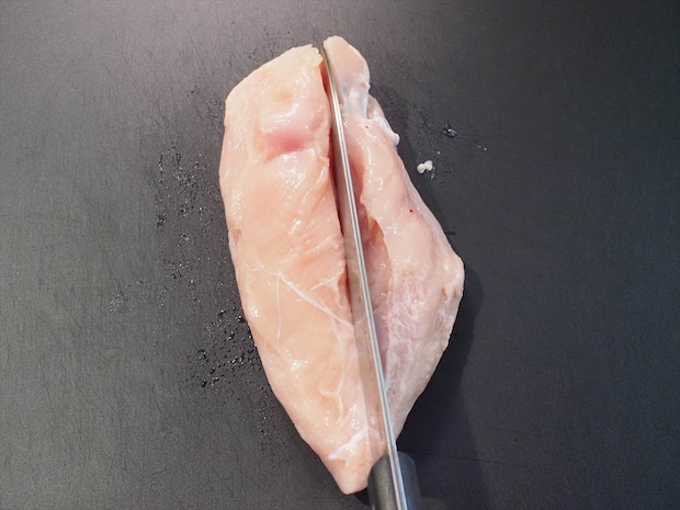 鶏むね肉で揚げない油淋鶏｜フライパン一つで簡単＆美味しい