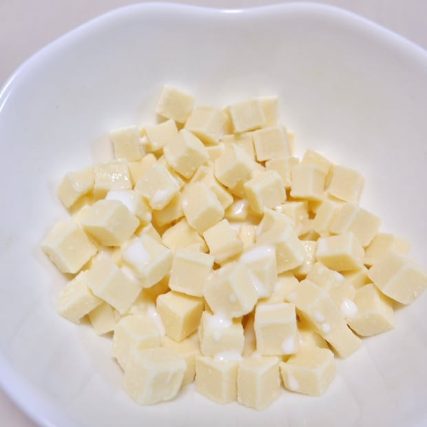 米粉のいちごガナッシュサンドクッキー