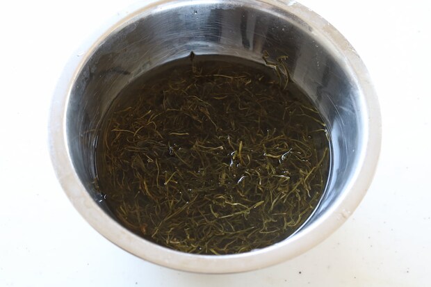 きざみ昆布とさつまあげの煮物