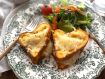 バレンタインにおすすめ！型抜きいらずの「ハートのクロックムッシュ」