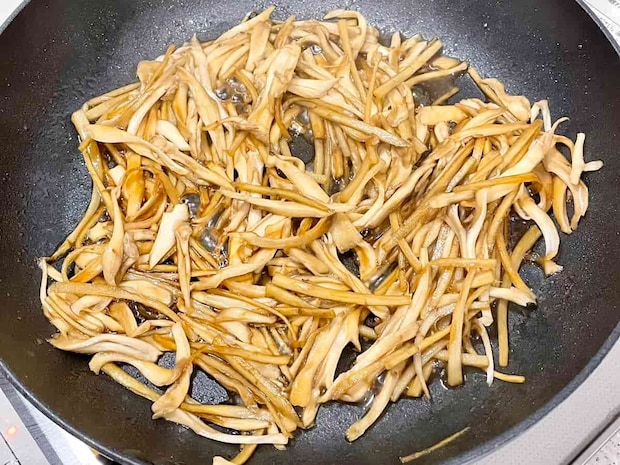 舞茸とごぼうのきんぴら