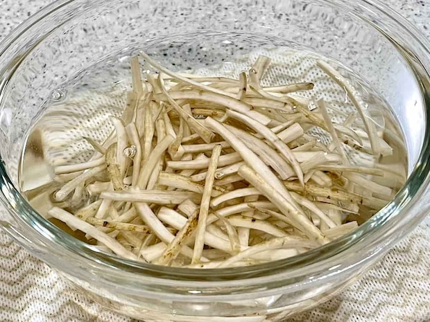 舞茸とごぼうのきんぴら